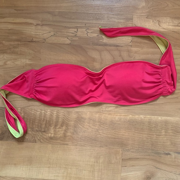 Bandeau Bikini Top: Aritzia - Picture 1 of 11